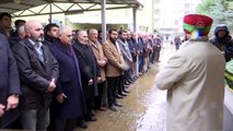 Binali Yıldırım, cenaze törenlerine katıldı - İSTANBUL