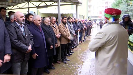 Binali Yıldırım, cenaze törenlerine katıldı - İSTANBUL
