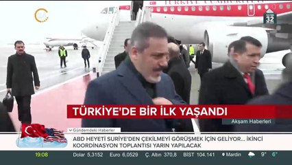 Türkiye'de bir ilk: Hakan Fidan akademisyenler bir araya geldi