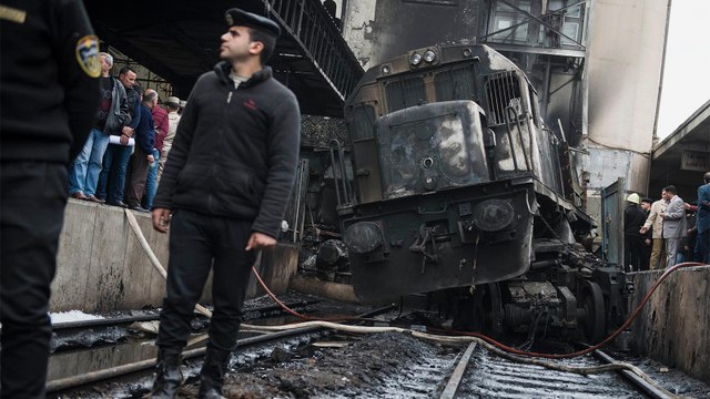 نشرة الثامنة- نشرتكم 20109/2/27