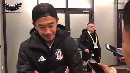 Kagawa, Beşiktaş-Fenerbahçe derbisini Japon medyasına değerlendirdi.