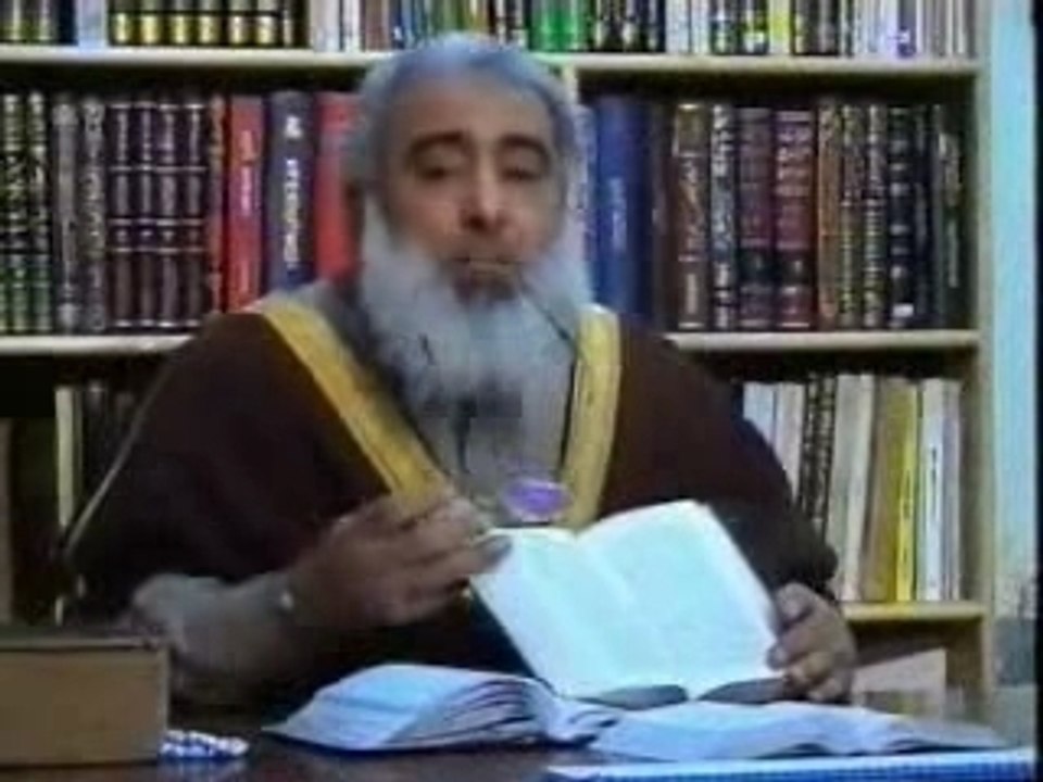 vetement de dieu dans la bible الرب في الأنجيل