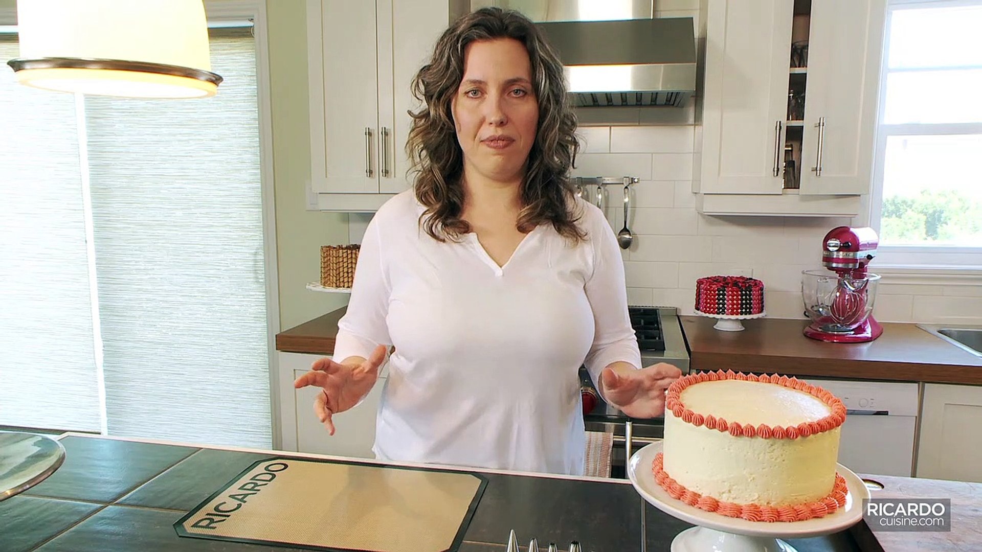 Décorer un gâteau : les douilles de base - Vidéo Dailymotion