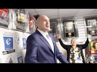 'SING OR GET OUT!' - A LEAN-LOOKING TYSON FURY GETS THEM GOING WITH A RENDITION OF AMERICAN PIE
