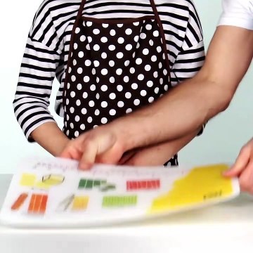 BEL-44 PLANCHE A DECOUPER ENFANT MASTER