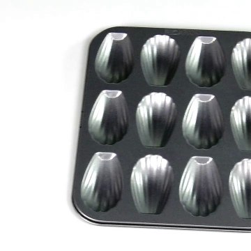 BEL-77 MOULE A MADELEINES MASTER