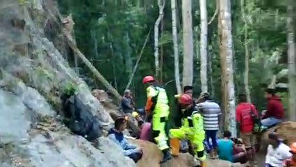 Desabamento de mina deixa desaparecidos na Indonésia