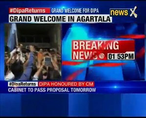 Dipa Karmakar honoured by Tripura CM Manik Sarkar, to be made Assistant Director