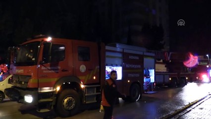 Kedi ev sahibini yangından kurtardı - ADANA