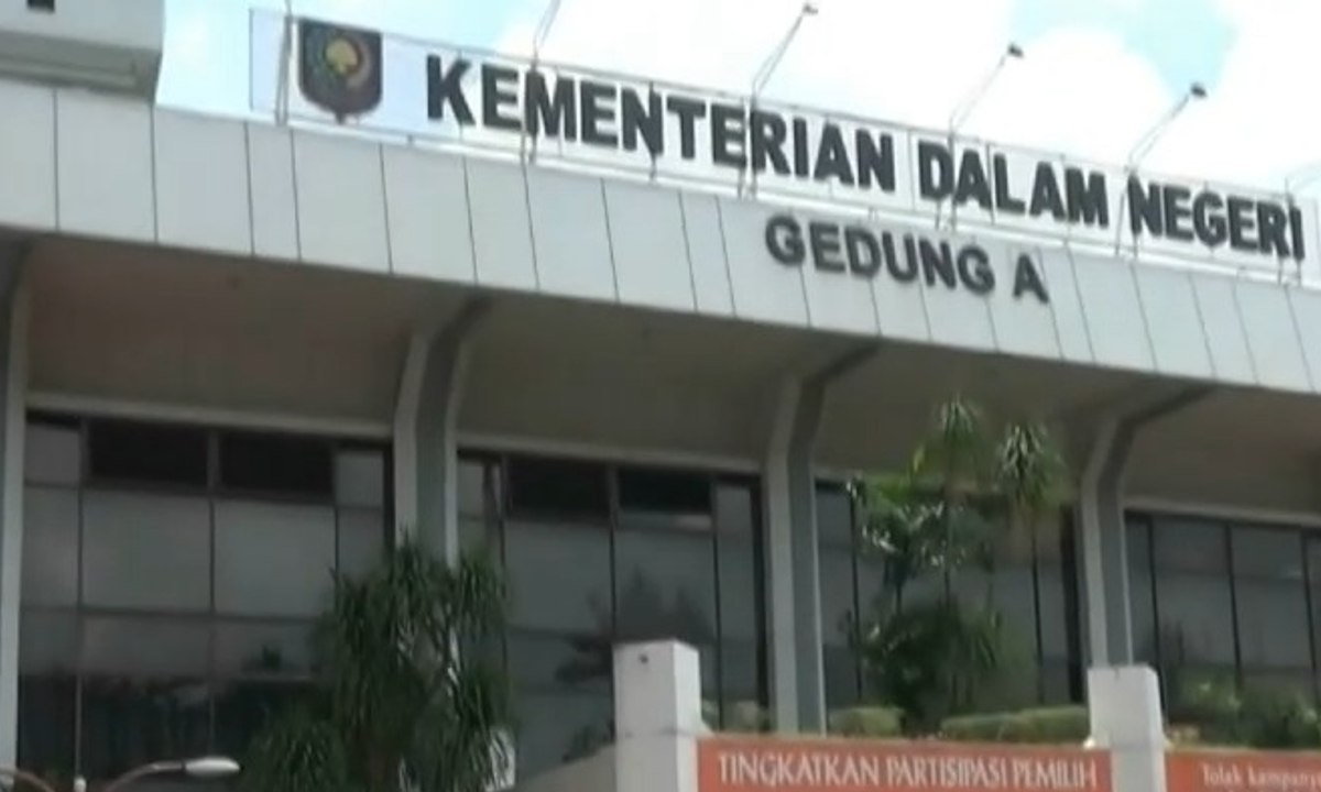 Kisruh NIK KTP-El WNA, Kemendagri: Ada Kesalahan Input Data NIK