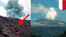 Video viral 3 Pendaki Asing panik turun ke bawah saat Gunung Agung erupsi - TomoNews