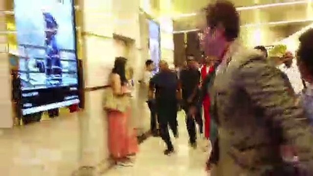 Ranveer Singh And Siddhant Chaturvedi Surprises Everyone In Theater Audience Watching Gully Boy