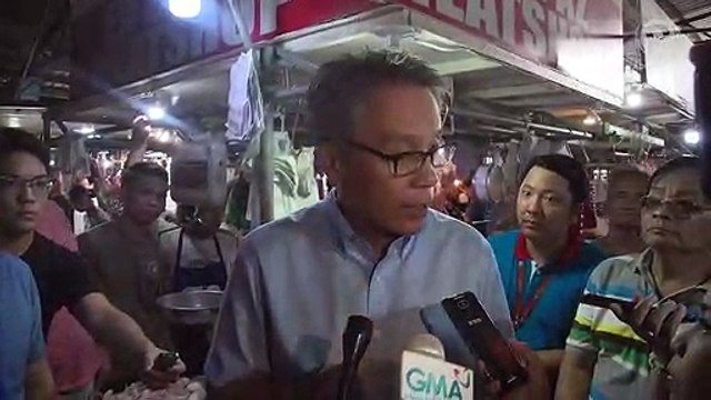 Roxas channels 'Mr Palengke' in 2019 campaign trail