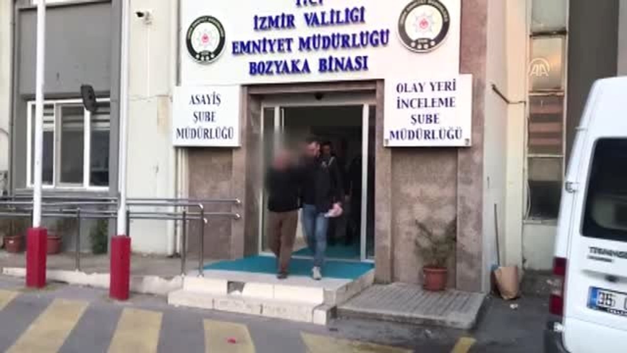 İzmir'de Sosyal Medyadan Terör Propagandasına 6 Gözaltı