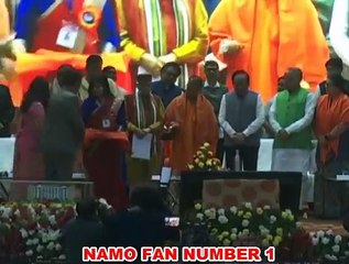 CM Yogi Adityanath मेडिकल कालेज, कानपुर में सुपर स्पेशियलिटि ब्लाक का शिलान्यास  करते हुये