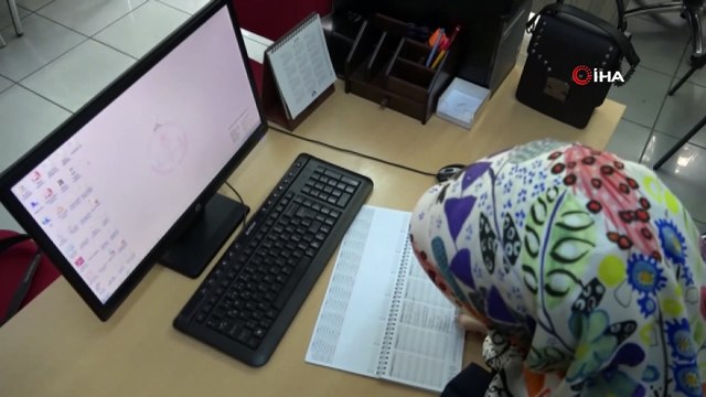 28 Şubat mağduru Saadet öğretmen, yaşadıklarını anlattı