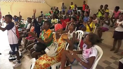 Tennis de table : Tournoi, la petite balle de la paix