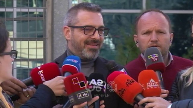Ora News - Saimir Tahiri njihet me akuzat: Prokuroria e komanduar siç e nisi e bitisi