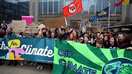 Öğrencilerden iklim protestosu - BRÜKSEL