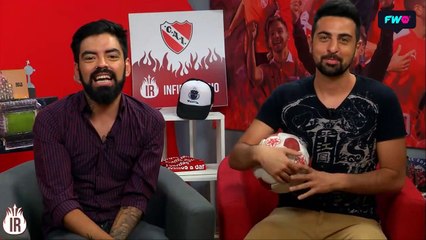 Clemente Cancela y su estampita de Bochini