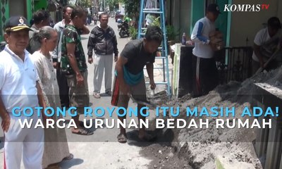 Gotong Royong Itu Masih Ada! Warga Urunan Bedah Rumah