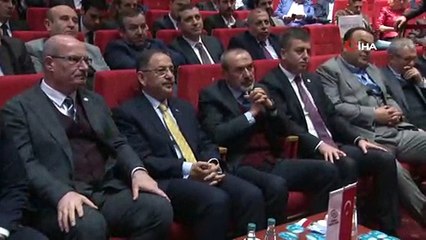 Özhaseki: 'Birinci önceliğimiz havaalanı metrosu'