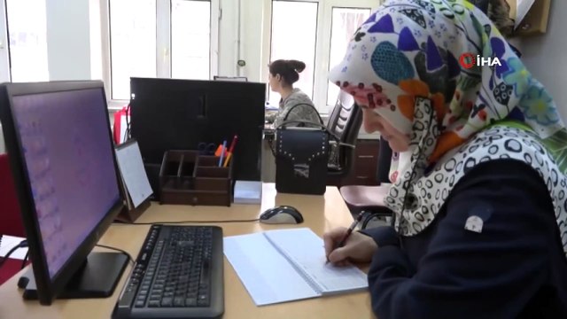 28 Şubat Mağduru Saadet Öğretmen, Yaşadıklarını Anlattı