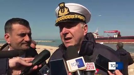 Bari: comandante della Efe Murat indagato per naufragio colposo, svuotati serbatoio