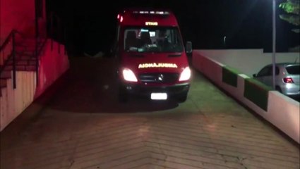 Caminhão e moto batem às margens da BR-277