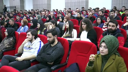 Sakarya'da 'Gençlik, Şuur, Özgüven' konferansı