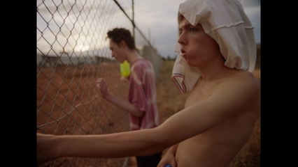 Bag Raiders - Lightning