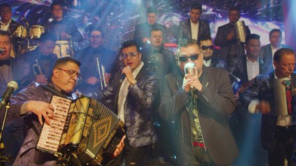 Aarón Y Su Grupo Ilusión - La Cumbia Te Llama