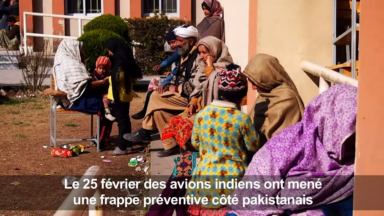 Des habitants du Cachemire pakistanais en fuite