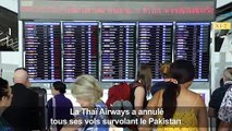 Les touristes réagissent à l'annulation des vols Thai Airways