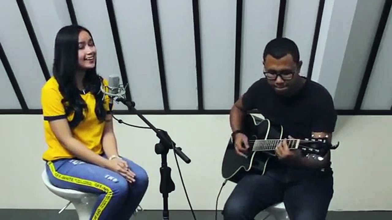 harus bahagia - yura yunita (Chintya Gabriella Cover)