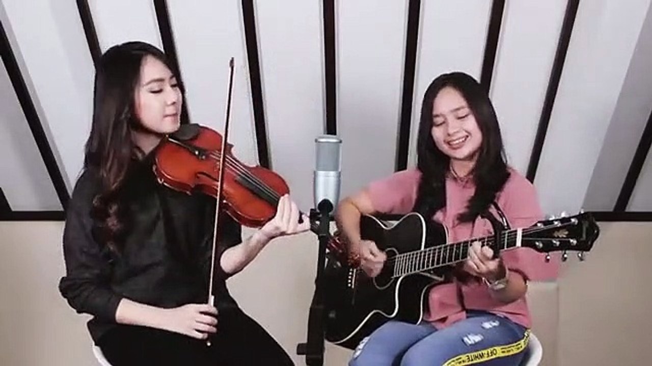 Friends - Anne Marie & Marshmello (Cover Chintya Gabriella Ft Kezia Amelia)