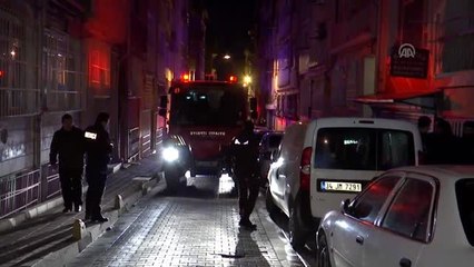 Fatih'te Binada Yangın: 1 Ölü - İstanbul