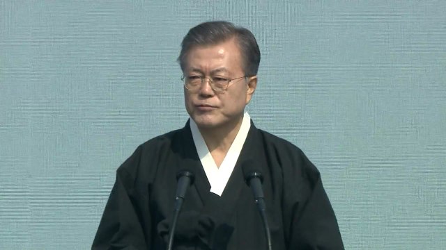 문 대통령 한반도 평화 위해 일본과 협력 강화 / YTN