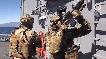 Cumhuriyet tarihinin en büyük deniz tatbikatı devam ediyor