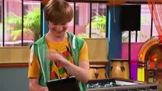 Austin & Ally S01E08 Club Owners & Quinceaneras