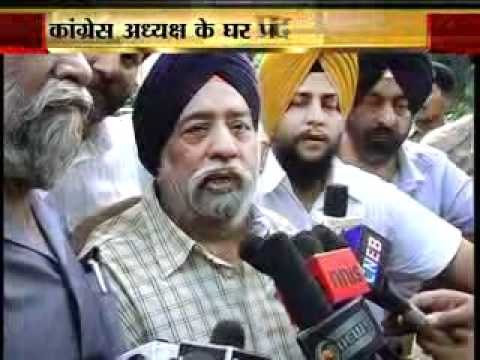 Sheila Dixit's drivers booked for misbehaving with woman