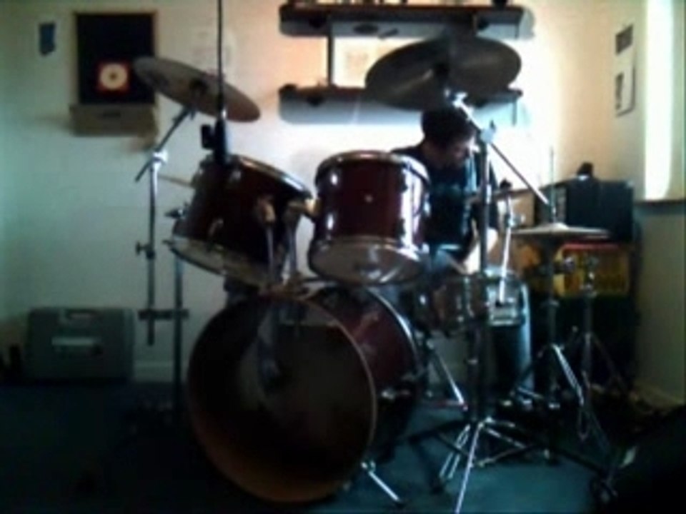 Wake me up when september ends de Greenday joué par Lecl0ne