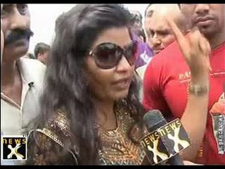 Seema Parihar comes out to support Anna Hazare