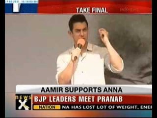 Anna should end fast: Aamir Khan