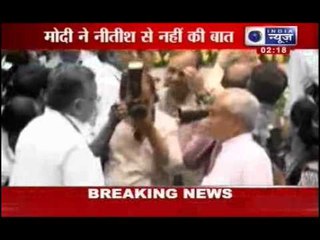 Narendra Modi ignores Nitish Kumar