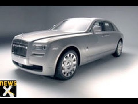 Living Cars: Rolls-Royce introduces 'Ghost' extended wheelbase