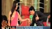 Shahrukh kisses Katrina Kaif at Screen Awards