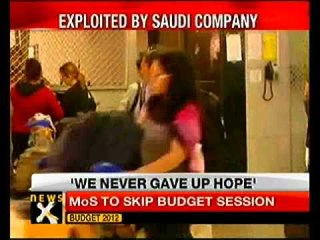 Riyadh standoff:  6 Indians return to India- NewsX