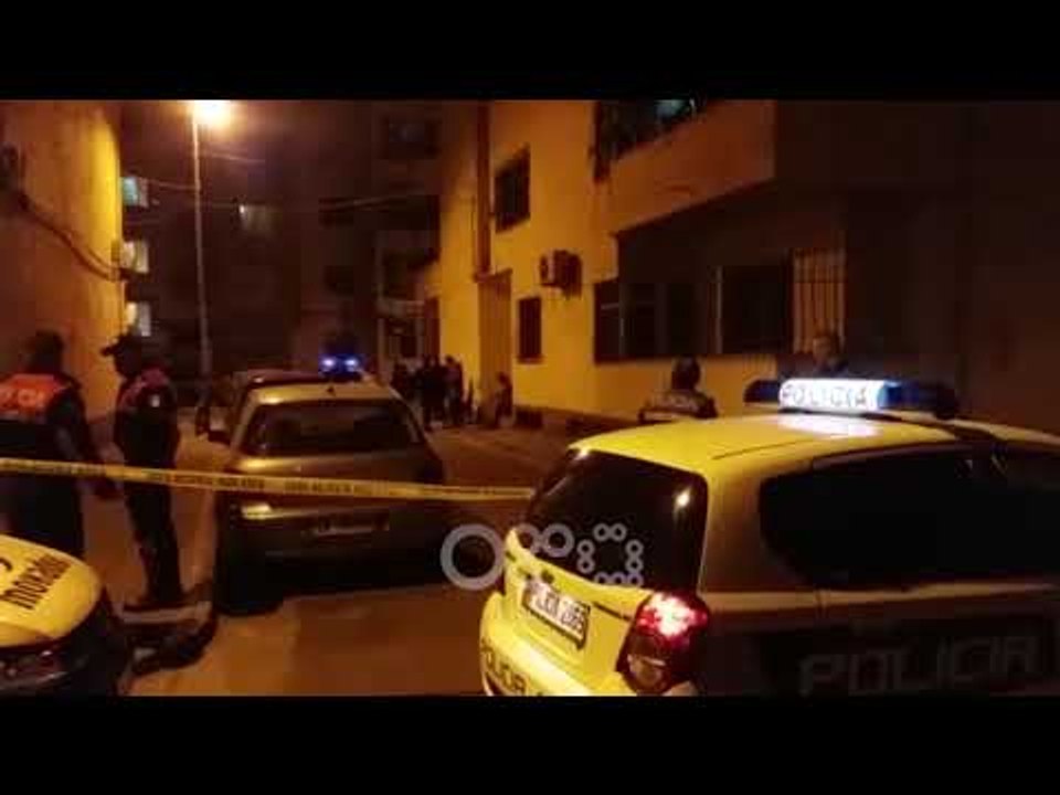 Ora News - Shpërthim përballë Gjykatës së Tiranës