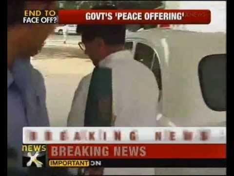 Ajit Singh to meet Air India pilots - NewsX